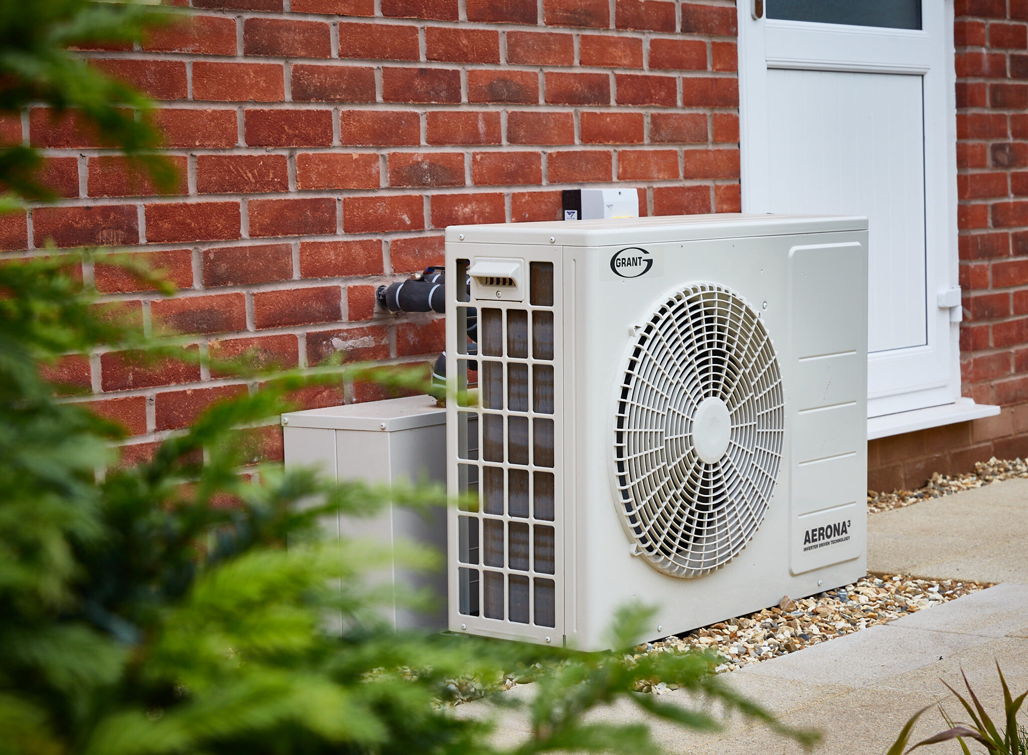 Air-Source-Heat-Pumps-Markden-Homes-aspect-ratio-659-484